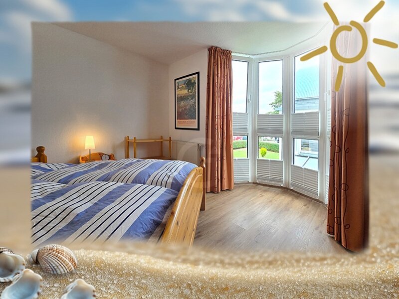 geräumiges Schlafzimmer mit Erker geräumiges Schlafzimmer mit Erker