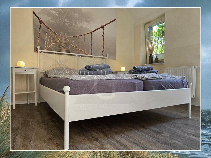 geräumiges Schlafzimmer geräumiges Schlafzimmer